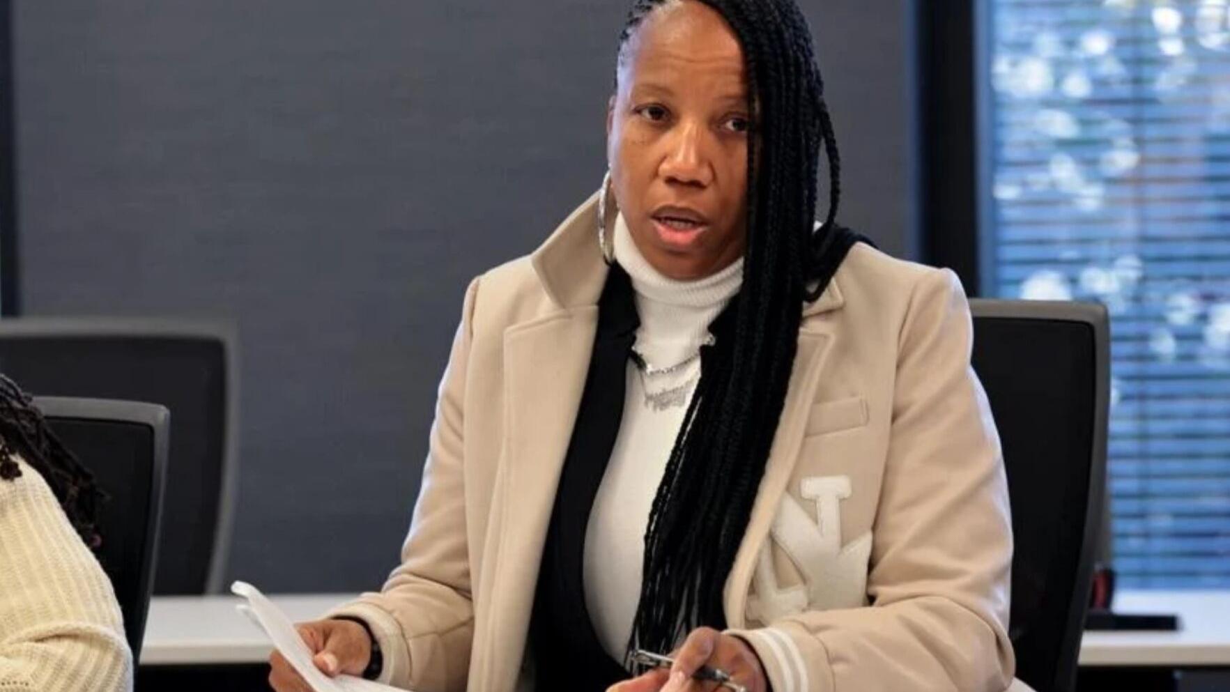 St. Louis Public Schools board president files for reelection